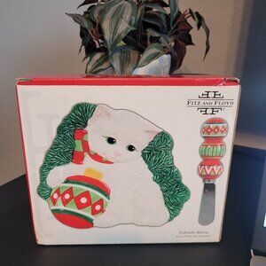 Fitz and Floyd Yuletide Kitten Snack Plate with Spreader
